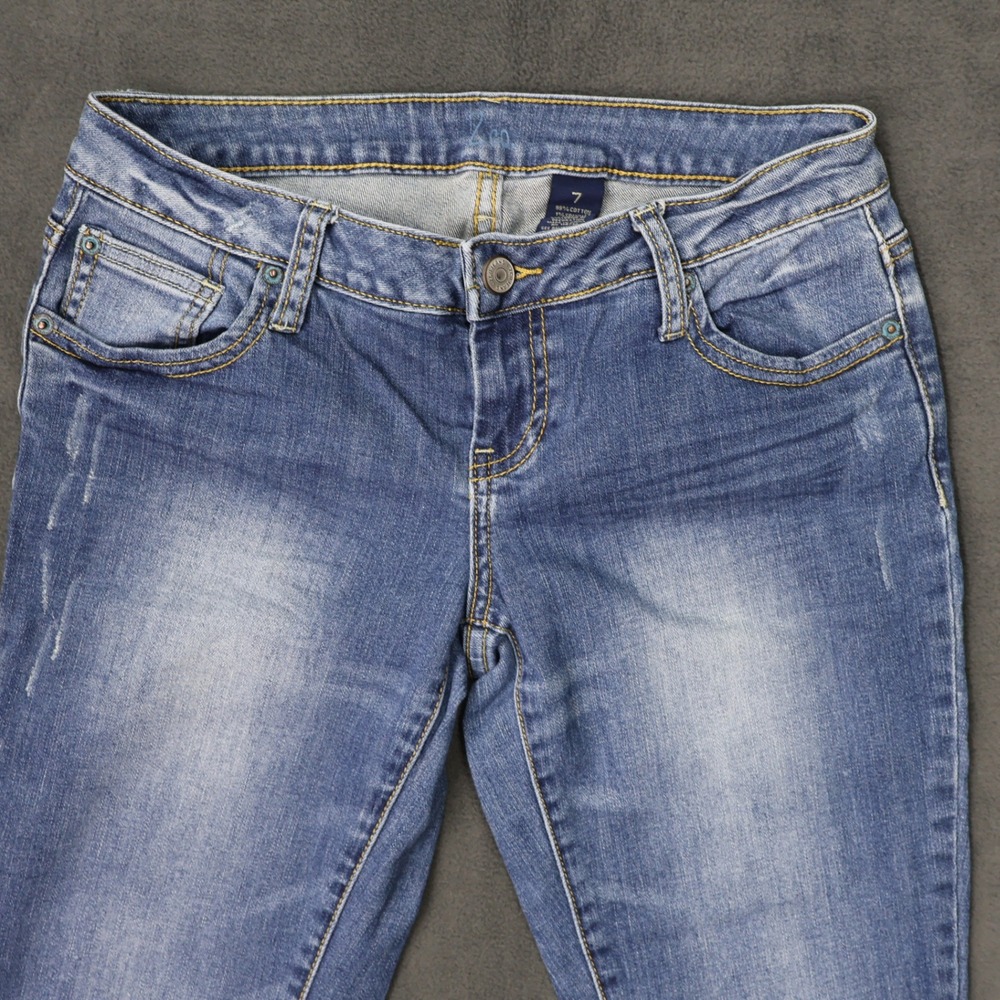 Womens Low Rise Skinny Jeans Medium Wash Embroidered Back Pockets Blue Size 7 - Picture 2 of 11